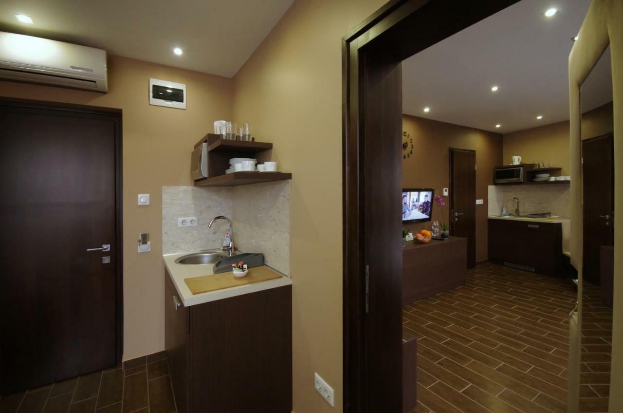 Royal Residence Apartments ยูลา ภายนอก รูปภาพ