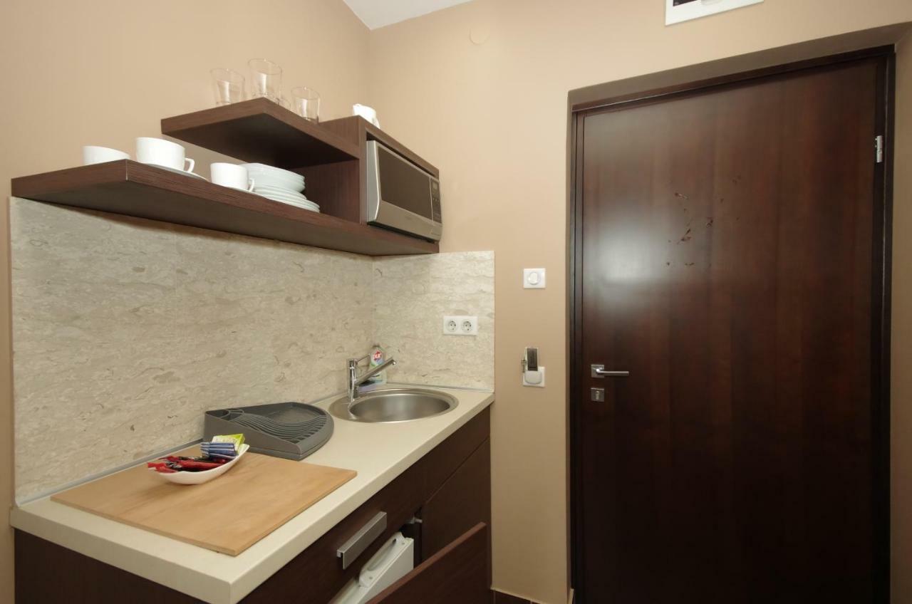 Royal Residence Apartments ยูลา ภายนอก รูปภาพ